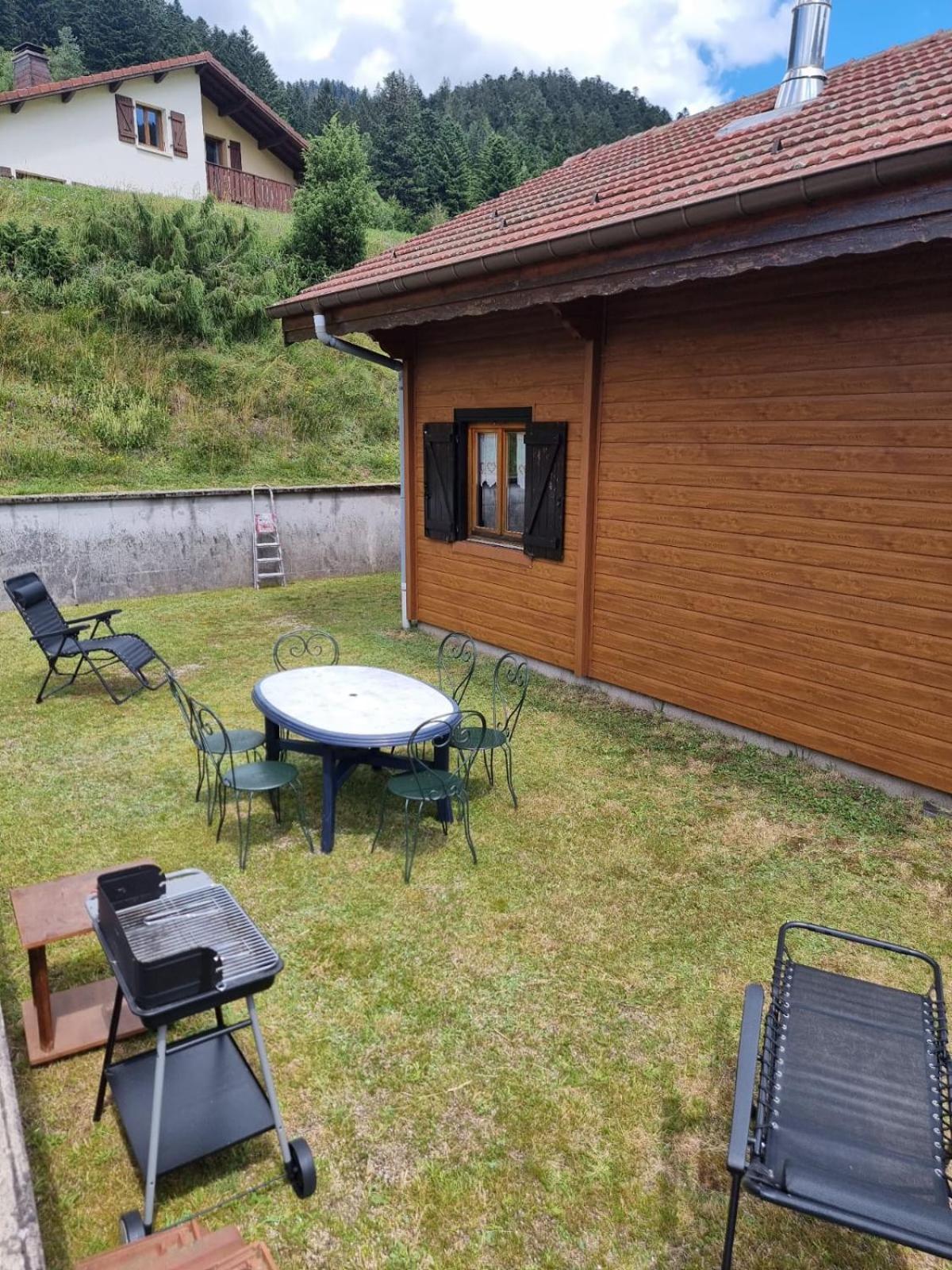 Le "Chalet De Minette" 2 Etoiles ลาแบรส ภายนอก รูปภาพ